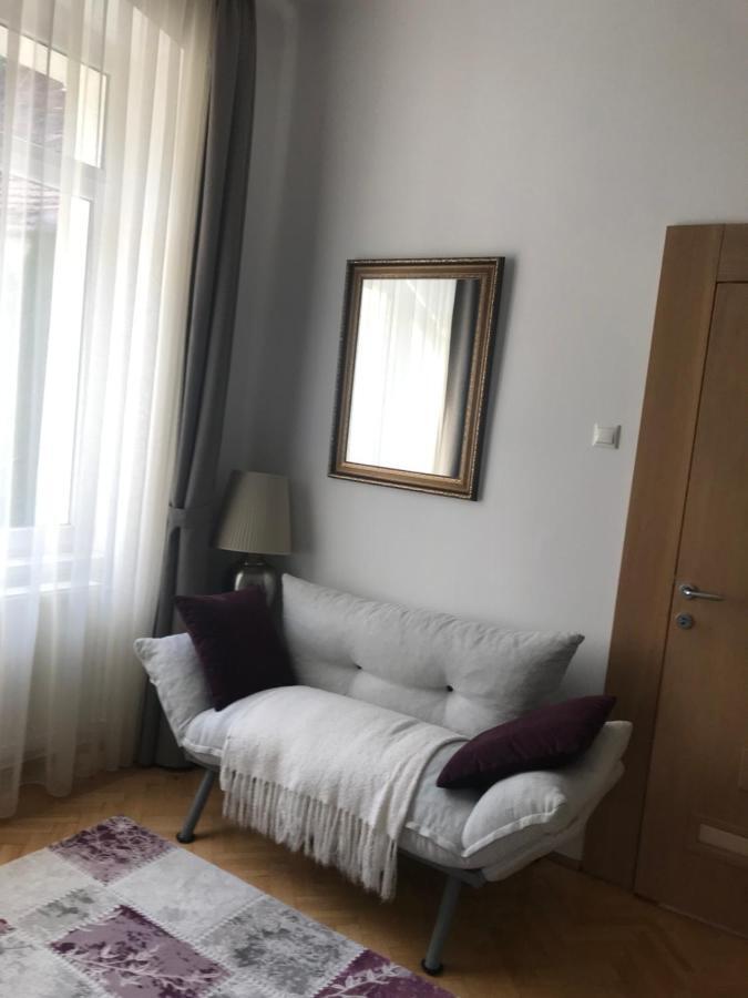 Brasov Centrul Vechi - 67Sqm - 2Min To Counsel Square Apartment Екстериор снимка