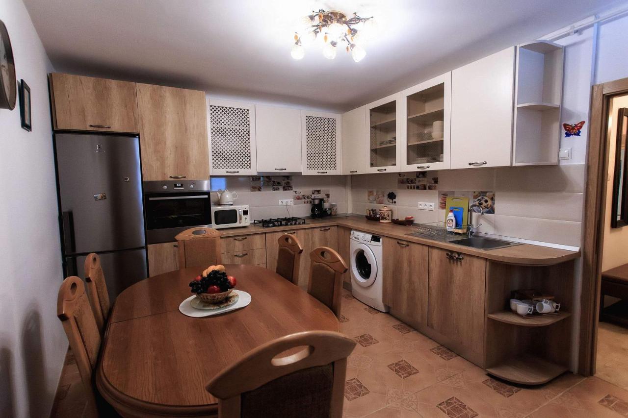 Brasov Centrul Vechi - 67Sqm - 2Min To Counsel Square Apartment Екстериор снимка