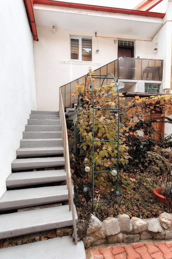 Brasov Centrul Vechi - 67Sqm - 2Min To Counsel Square Apartment Екстериор снимка
